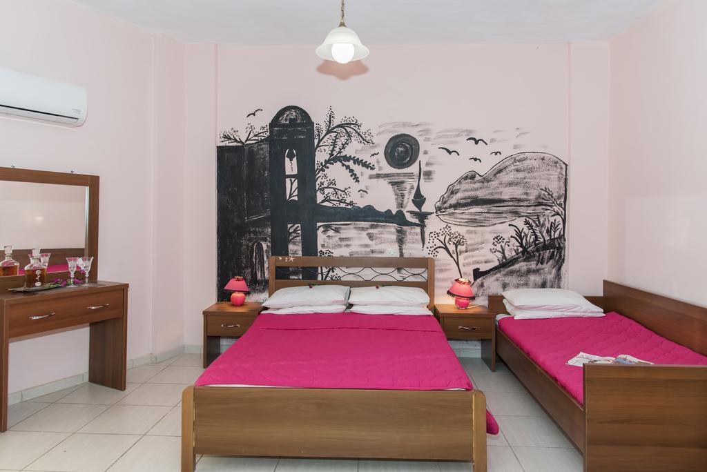 Mary Rooms Adamantas  Exterior photo